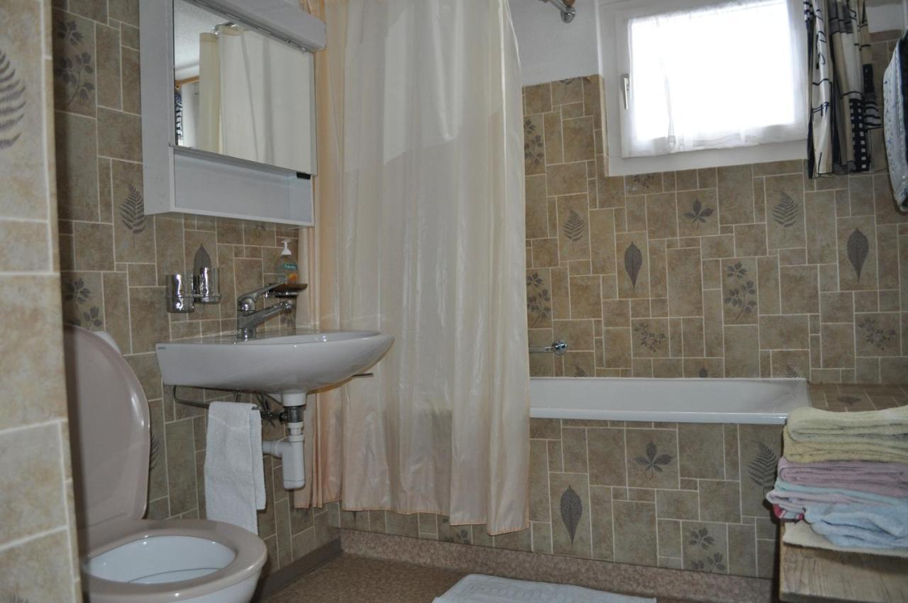 Ferienwohnung Ob Vierwaldsaettersee Isenthal Exterior foto